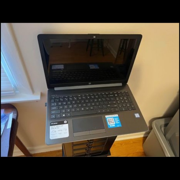 HP touch screen lap top